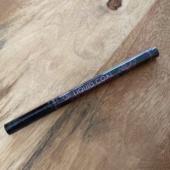 SERAPHINE BOTANICALS | Liquid Coal Waterproof Liquid Liner - Picture 1 of 3